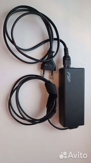 Продам универсальный блок питания для ноутбука