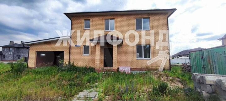 Дом 210 м² на участке 7 сот.