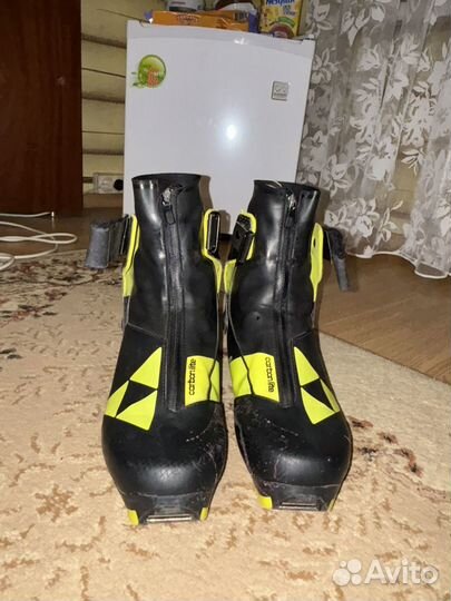 Лыжные ботинки fischer carbonlite skate