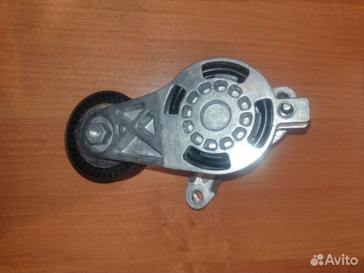 Натяжитель приводного ремня volkswagen