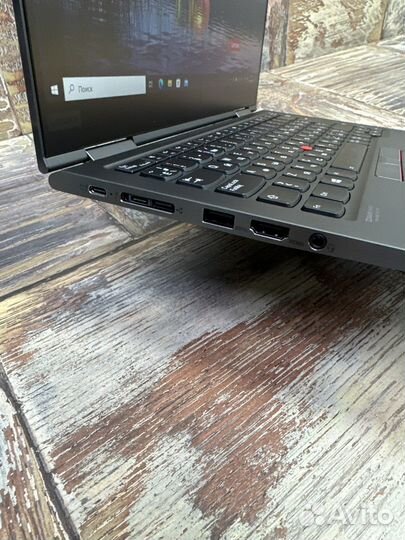 Lenovo thinkpad x1 yoga gen 4 16RAM