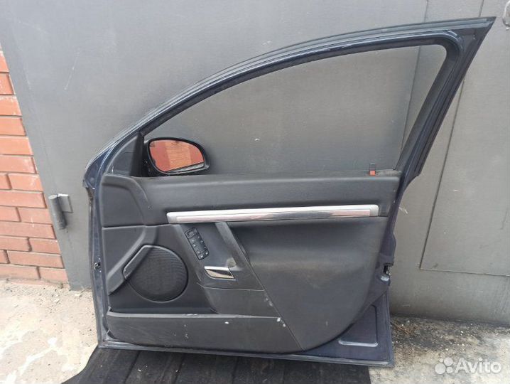 Дверь передняя правая Opel Vectra C хетчбэк 5-ти