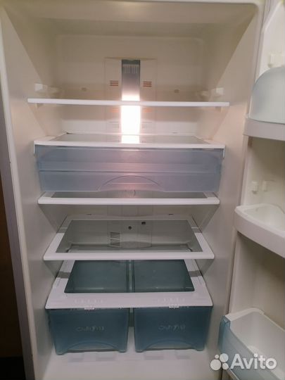 Холодильник