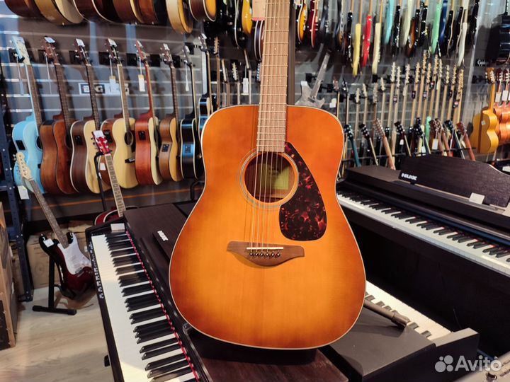 Yamaha FG800 Sand Burst - акустическая гитара