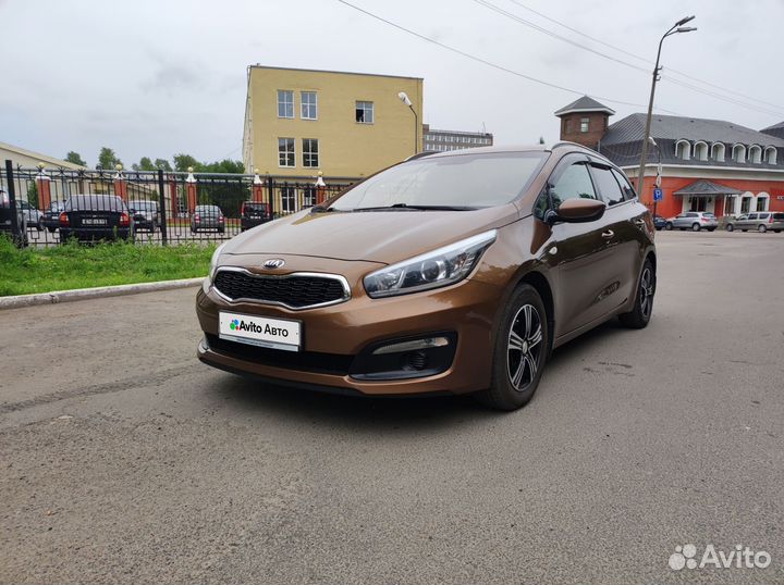 Kia Ceed 1.6 AT, 2018, 175 859 км