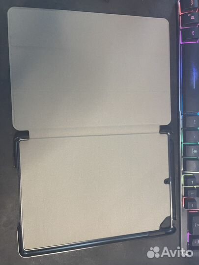 Чехол на iPad 7 (10.2) с магнитом, синий