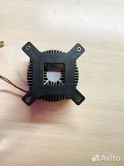 Кулер на процессор Cooler Master silence cm12v