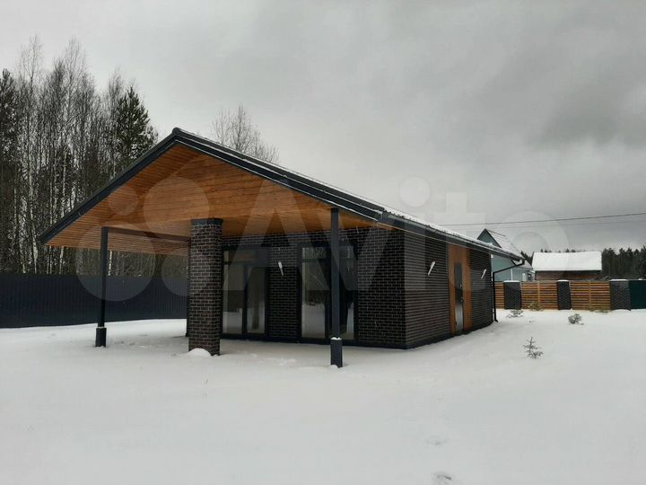 Дом 77,1 м² на участке 8,4 сот.