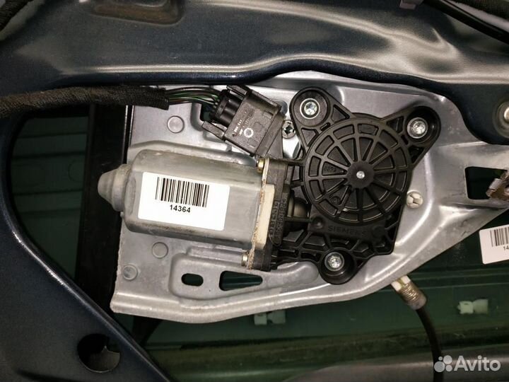 Стеклоподъемник передний правый Mercedes-Benz