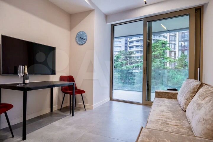 Квартира-студия, 60 м², 6/19 эт.