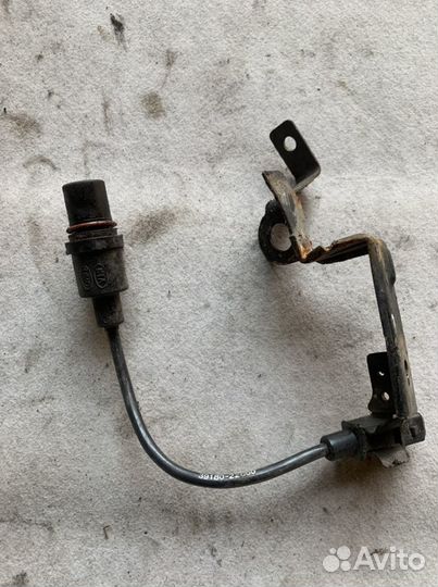 Датчик положения коленвала G4EE Kia Hyunday