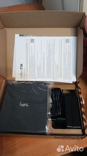 Роутер mikrotik hAP ac lite RB952Ui-55ac2nD-TC