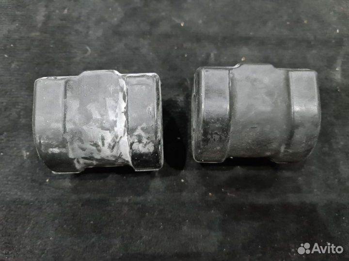 Втулка переднего стабилизатора BMW E34-E36