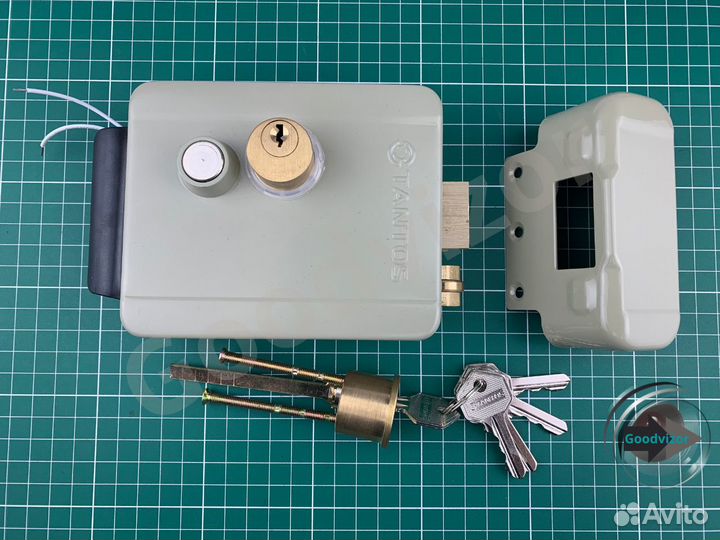 Комплект видеодомофона Tantos Lilu