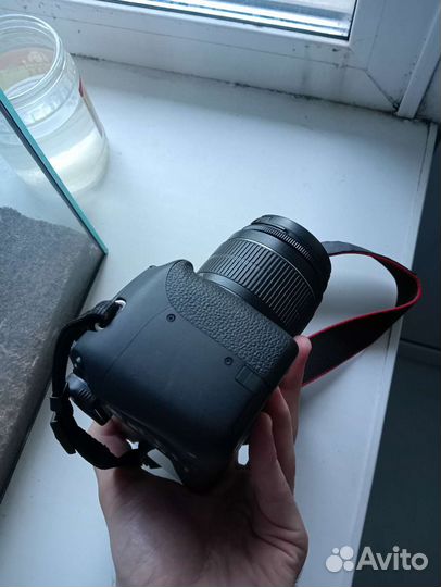 Зеркальный фотоаппарат Canon EOS 1200D