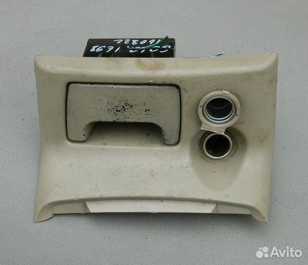 Пепельница передняя Mitsubishi Galant 8