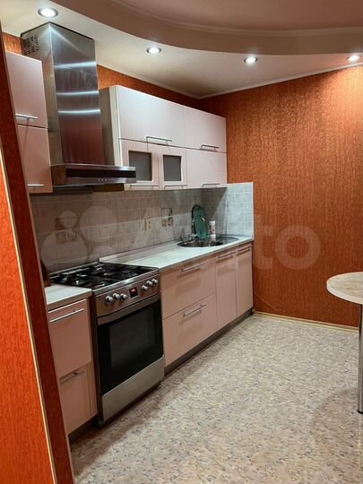 2-к. квартира, 50 м², 1/2 эт.