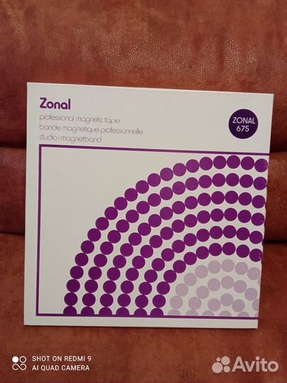 Металлические катушки с английской мастер-лентой