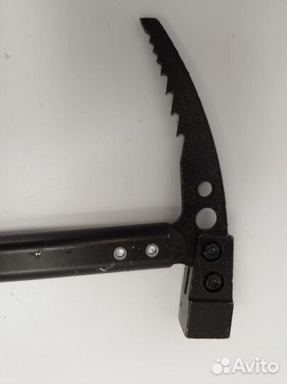 Ледоруб альпинистский с молотком