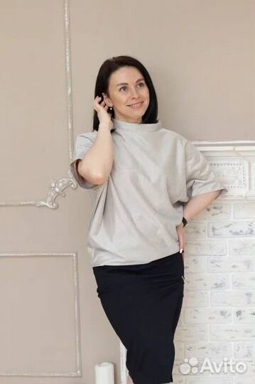 Продам блузку новую размер 50-52