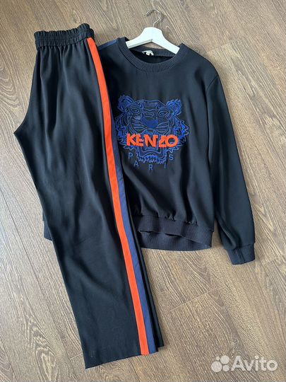 Спортивный костюм Kenzo