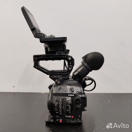 Камера Canon C300 Mark II EF-Mount