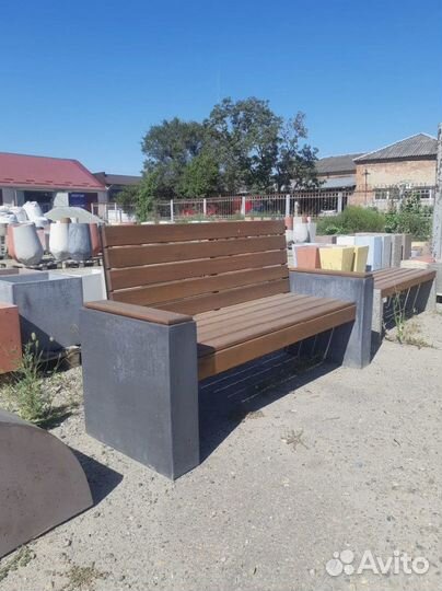 Лавочка садовая из бетона