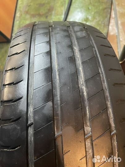 Michelin Latitude Sport 3 235/65 R17 104W