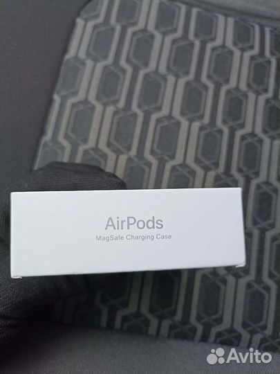 AirPods 3