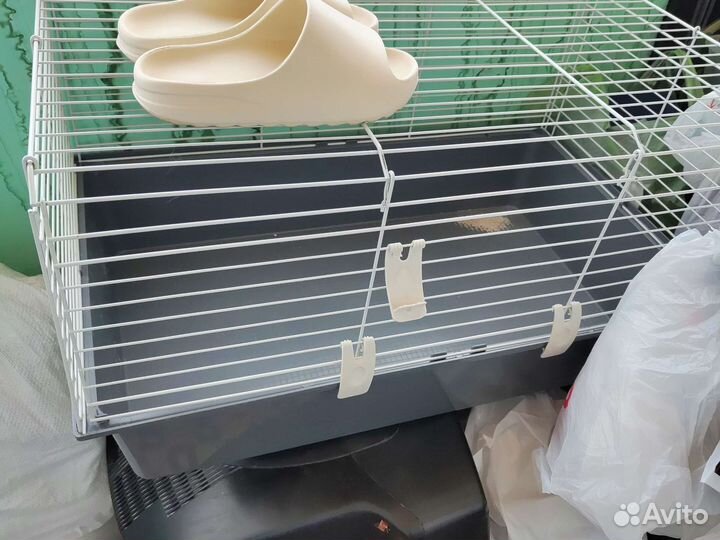 Клетка для домашнего кролика