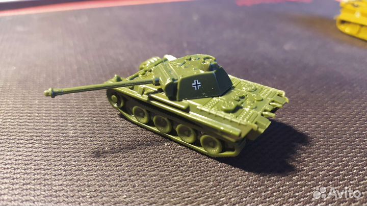 Коллекционные танки масштаба 1:100