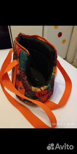 Переноска для маленькой собачки