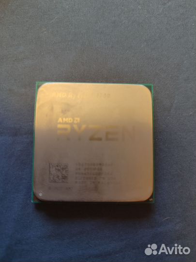 Процессор Ryzen 2700