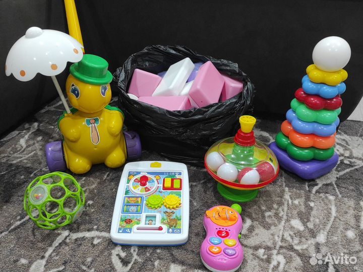 Развивающие игрушки