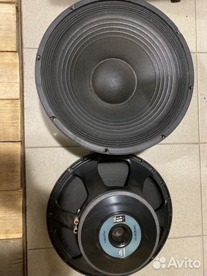 Нч динамики 15 дюймов Eighteen Sound 15mb700/8