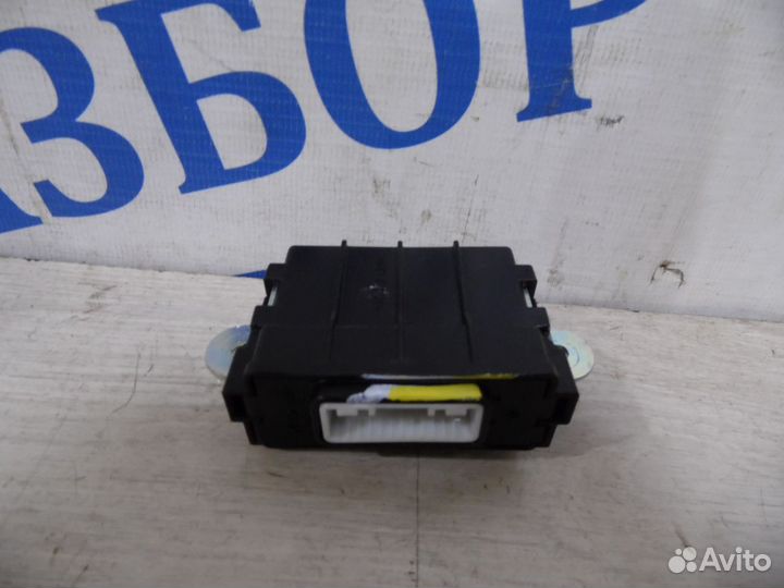 Блок управления зеркалами киа кворис kia quoris