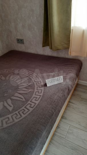 Дом 20 м² на участке 7 сот.