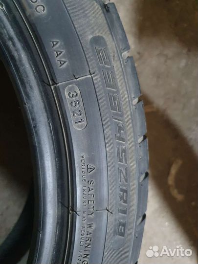 Windforce Catchfors UHP 235/45 R18 ZR