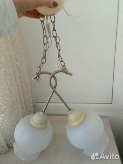 Люстра потолочная и Бра