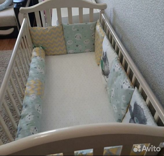 Кроватка детская