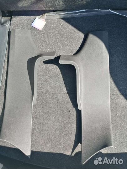 Накладки на пороги задние Peugeot 408