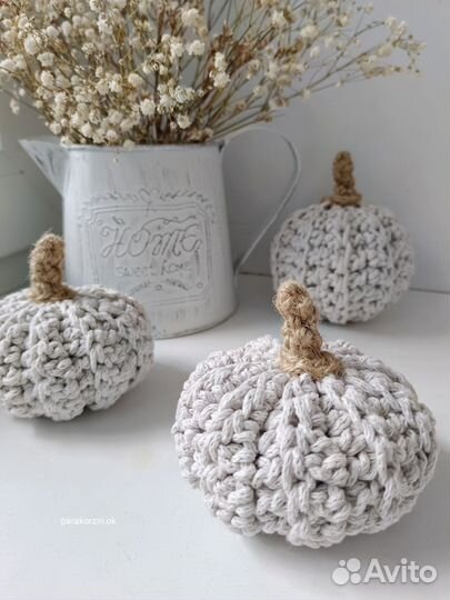 Декоративные тыквы, ручная работа