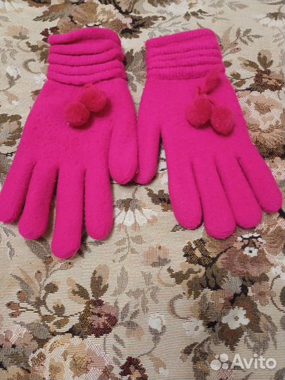 Перчатки женские и варежки