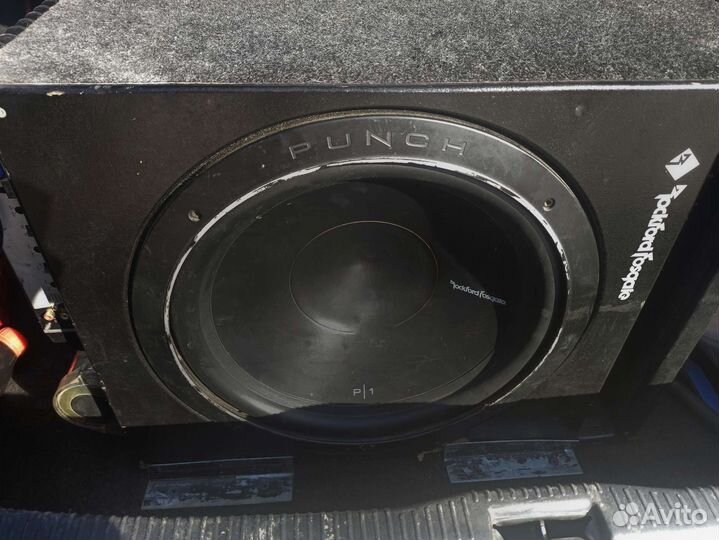 Сабвуфер rockford +конденсатор