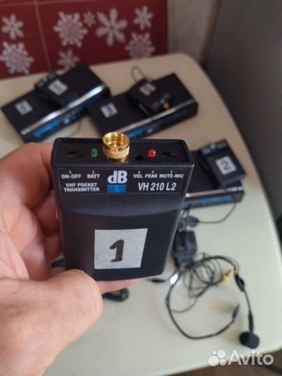 Радио микрофон