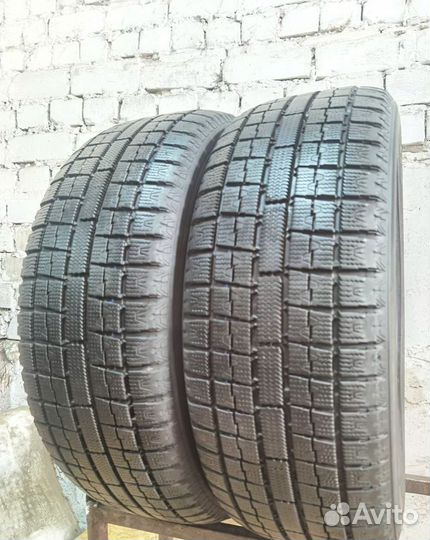 Toyo Garit G5 215/55 R17 94Q