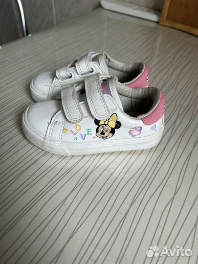 Кроссовки детские 23 размер