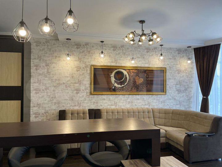 2-к. квартира, 58 м², 2/6 эт.