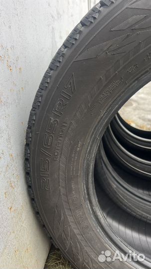 Nokian Tyres Hakkapeliitta R3 SUV 215/65 R17 103R