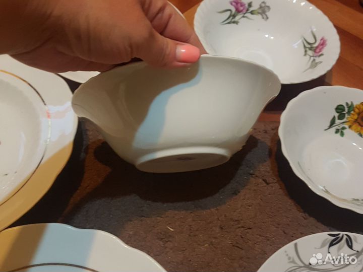 Тарелки 15 штук